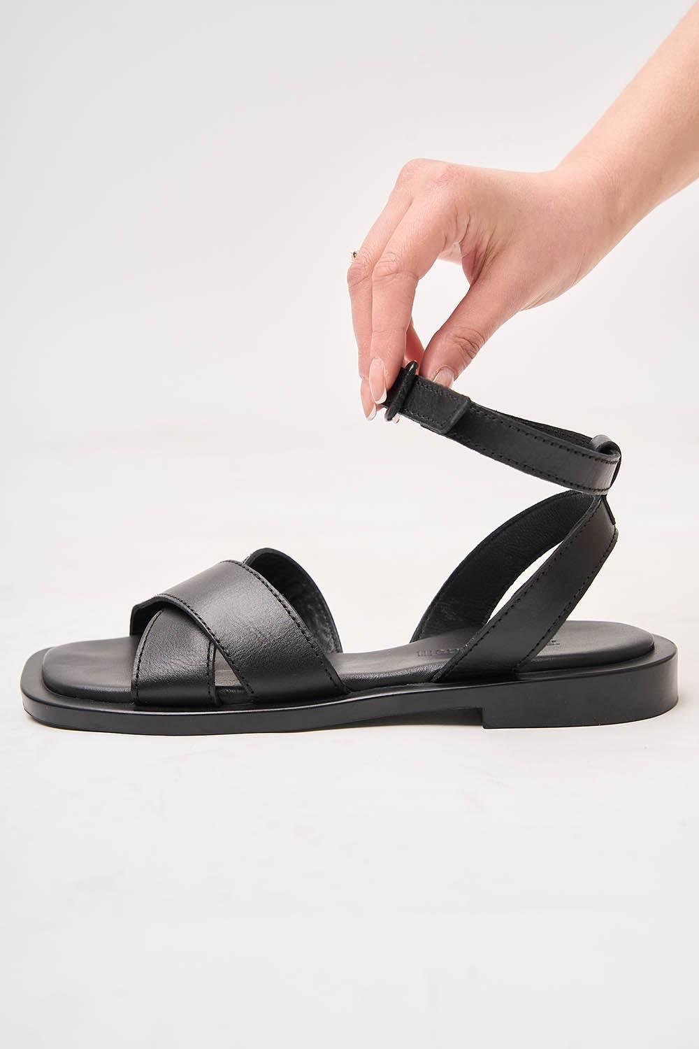 Blair | | Black Sandals