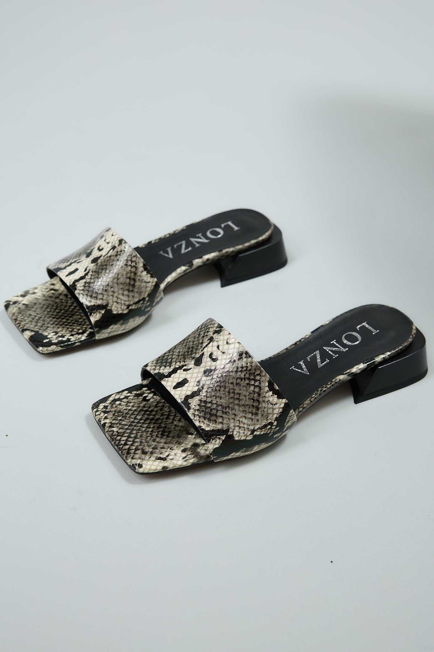 Blair | Snake Black Sandals