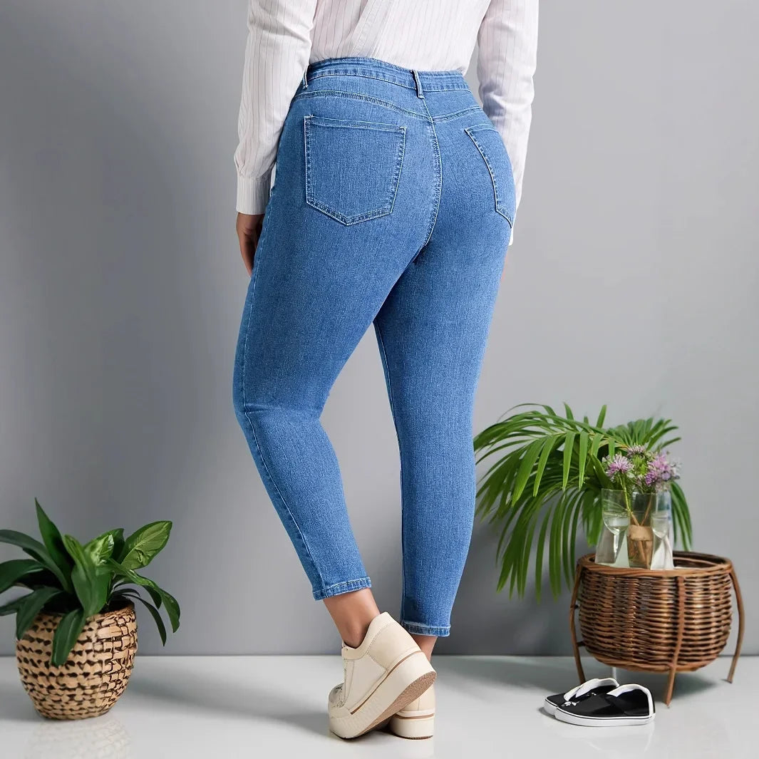 Women's Mom Jeans | Slim Fit