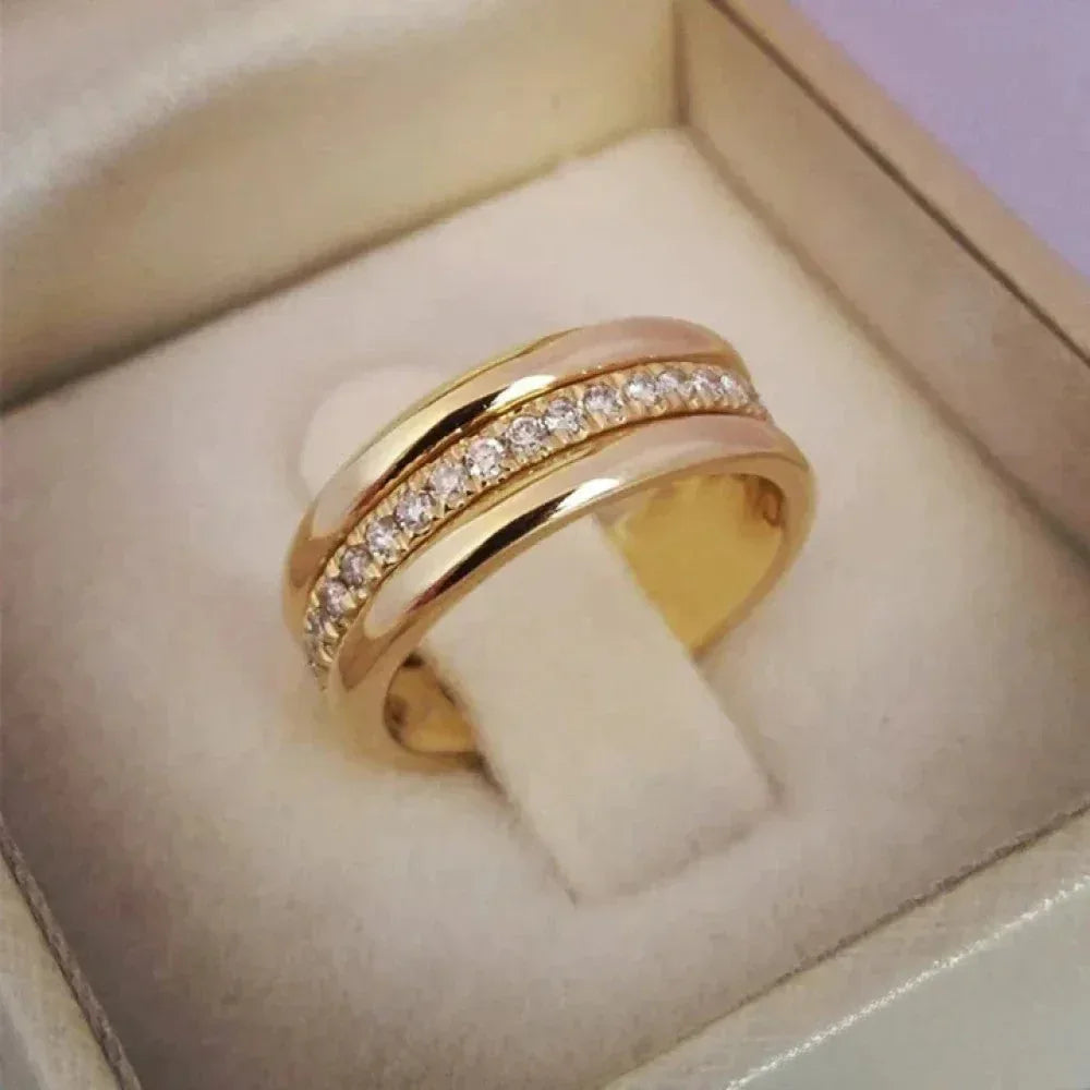 Elegant Double Ring with Zirconia Inlay