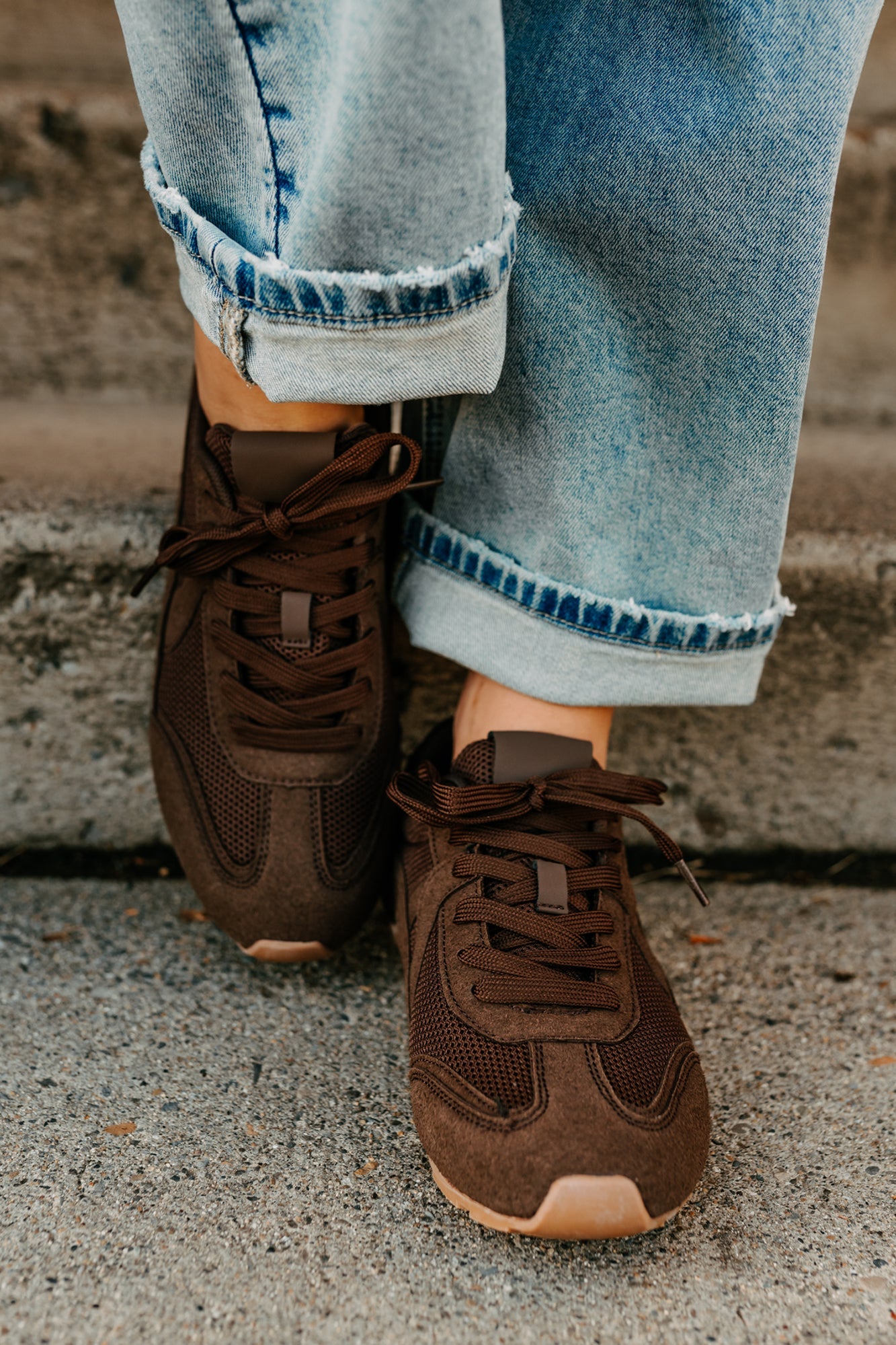 Chase The Wins Lace-Up Mesh Sneakers (Coffee)