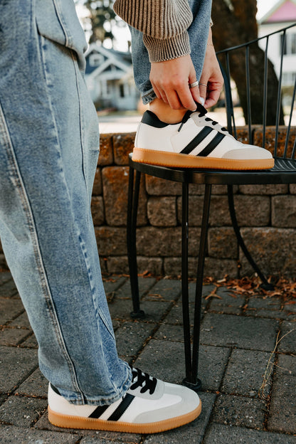 Vibes In Motion Lace-Up Platform Sneakers (Beige)