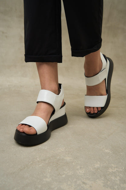 Blair | Platform Shoes - Beige