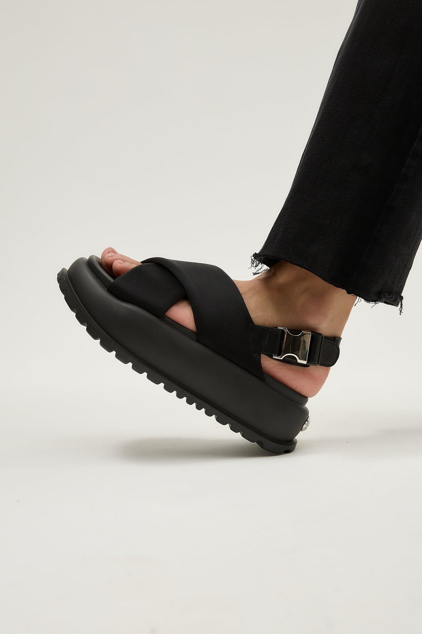 Blair | Black Shirt Sandals