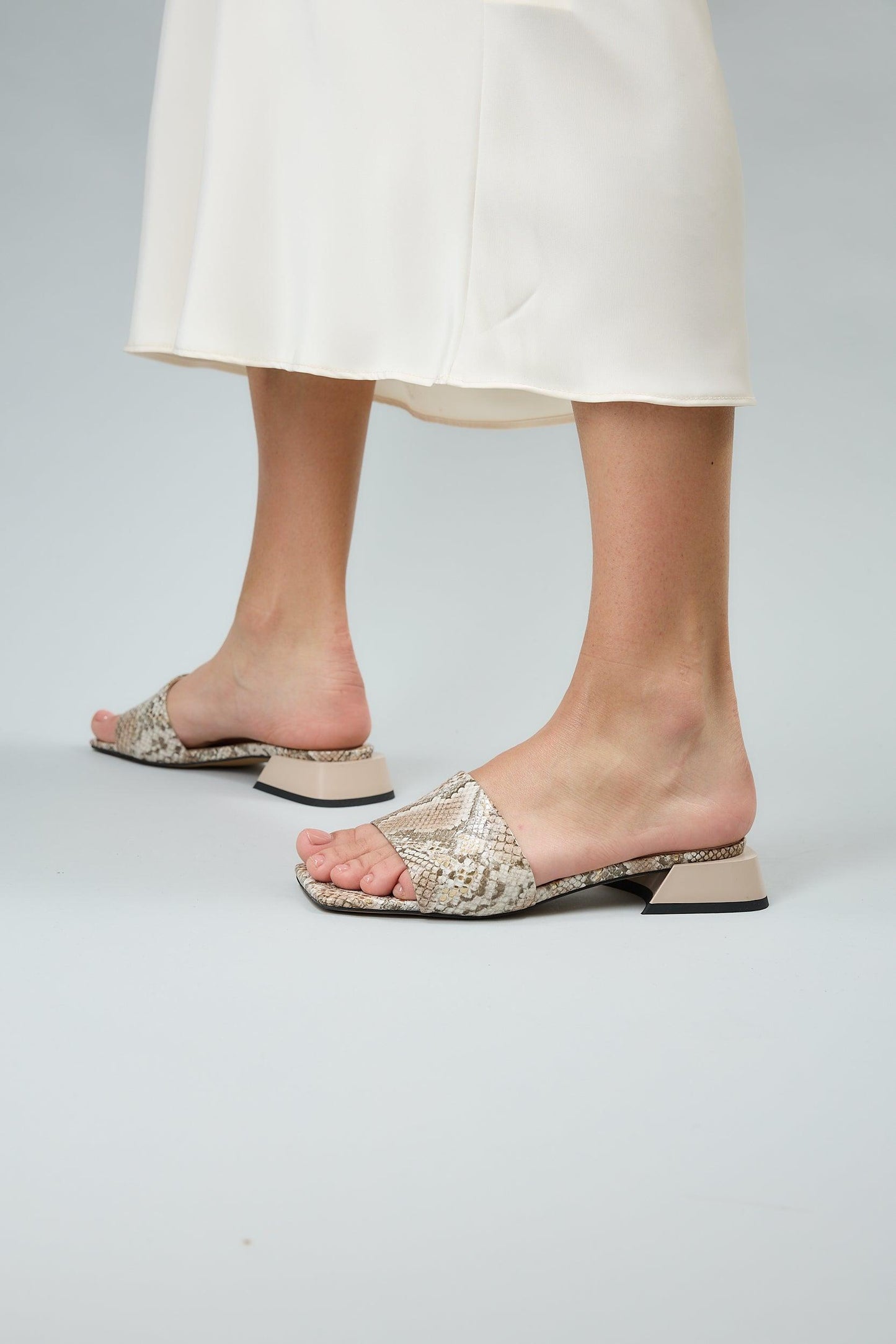 Blair | Snake Beige Top Sandals
