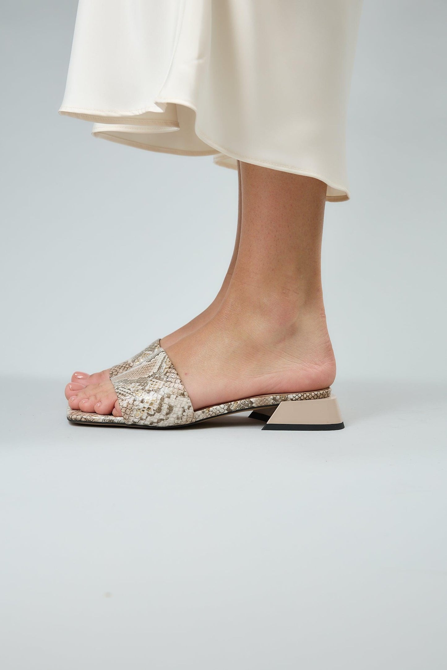 Blair | Snake Beige Top Sandals