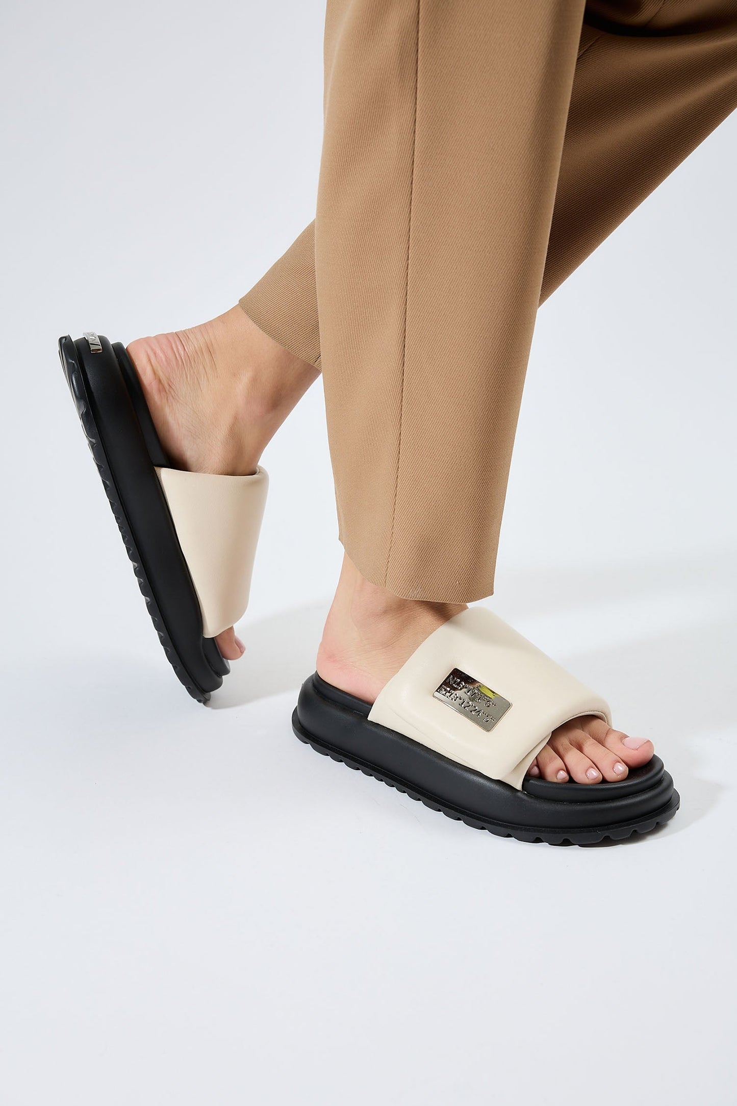 Blair | Milk Sandals