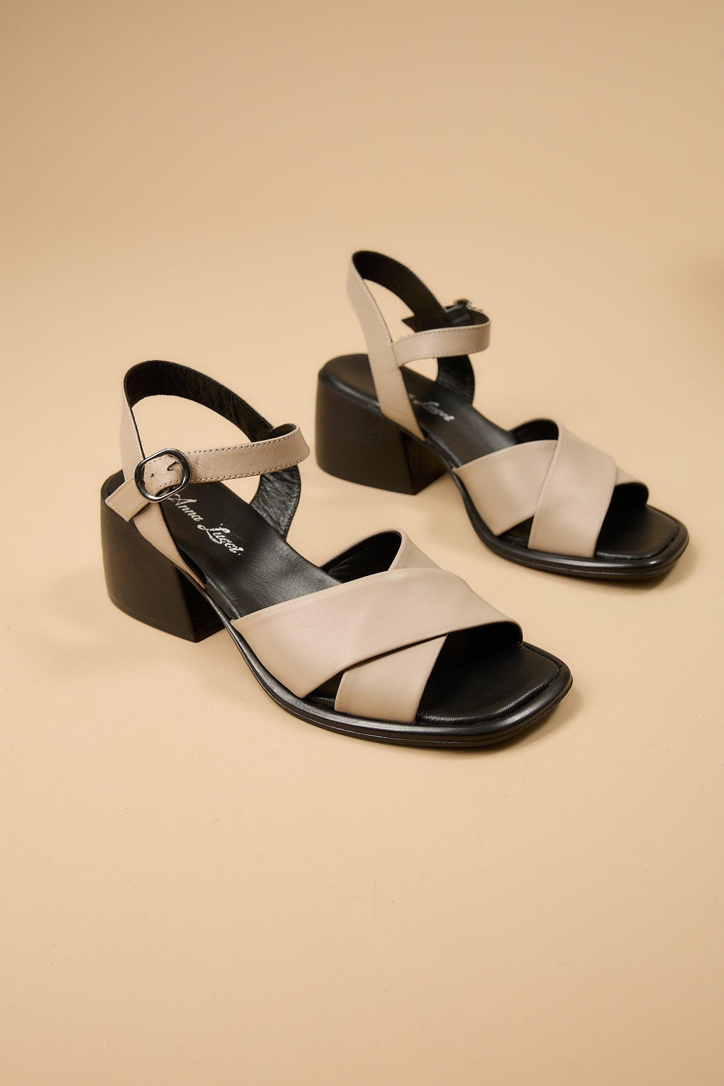 Blair | Beige Item Sandals