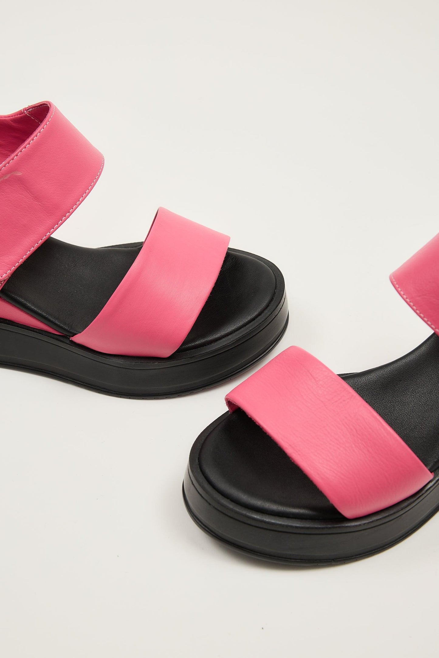 Blair | Platforms Fuchsia