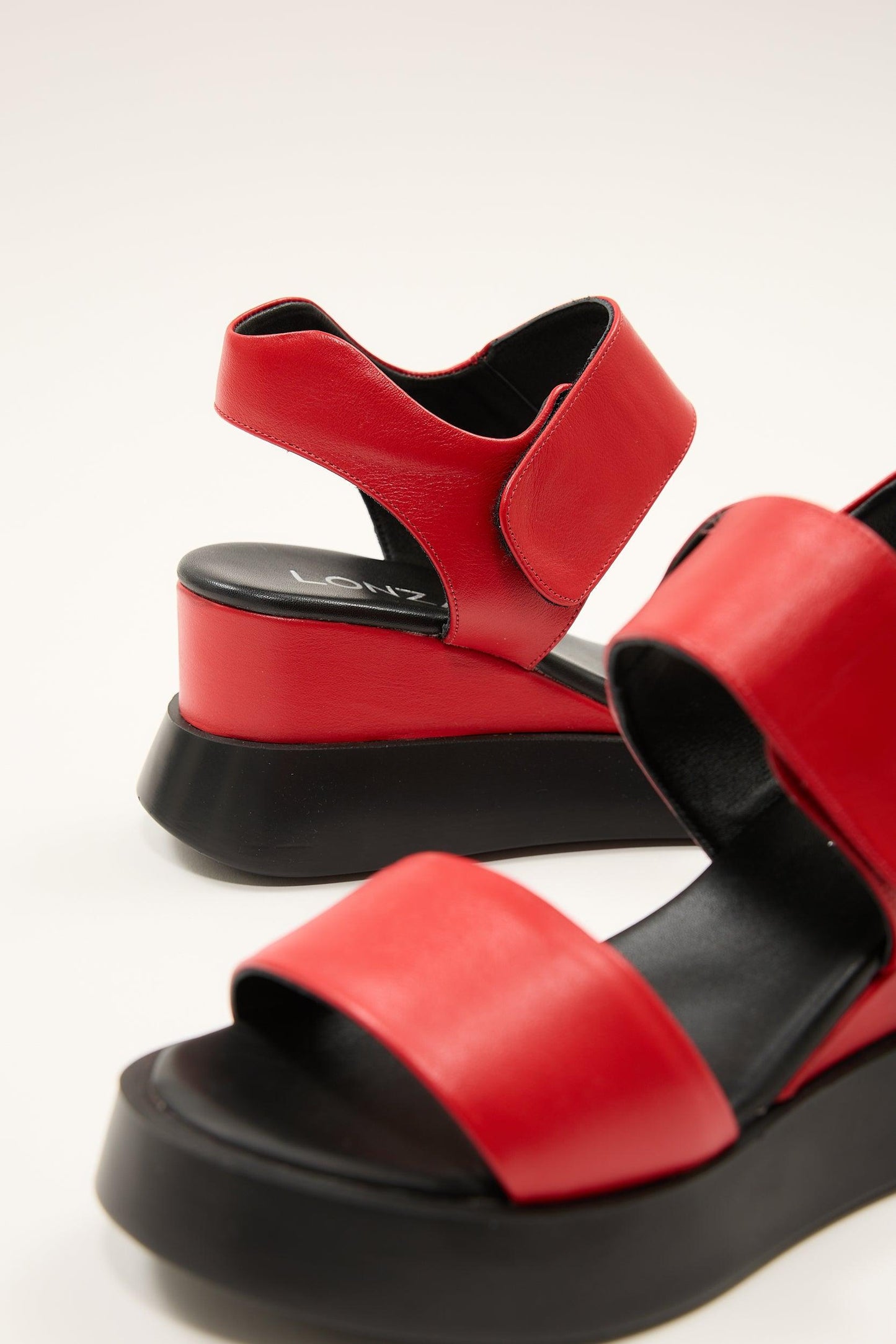 Blair | Platforms Red