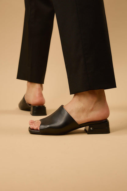 Blair | Black Matte Sandals