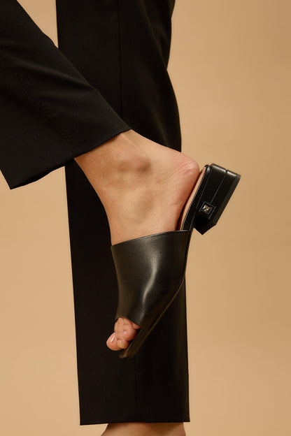 Blair | Black Matte Sandals
