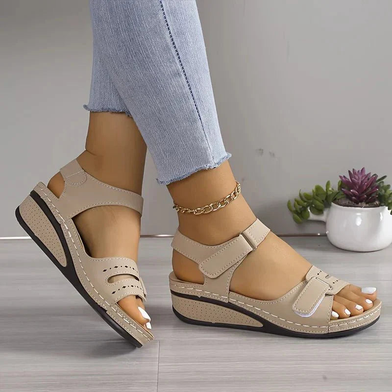Blair | Open Toe Sandals – Adjustable Straps – Cushioned Comfort