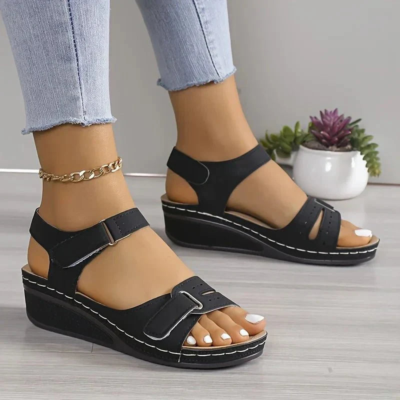 Blair | Open Toe Sandals – Adjustable Straps – Cushioned Comfort