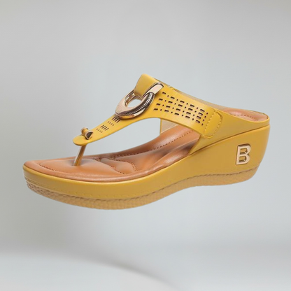 Blair | Platform Sandals - Toe Post & Metallic Ring - Everyday Comfort