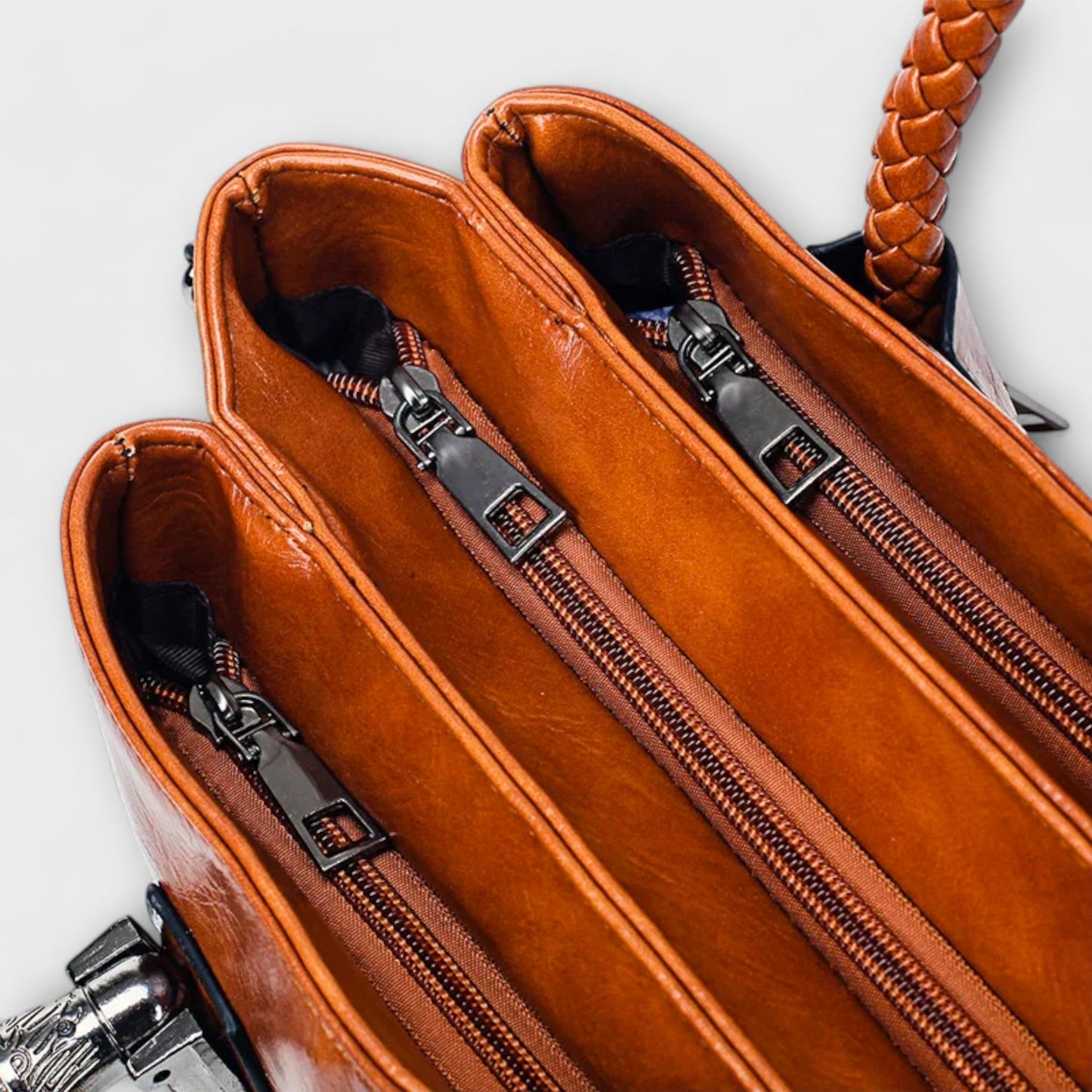 Martha- Elegant Duffel Bag