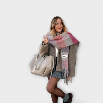 Helen – Vintage Tote Bag