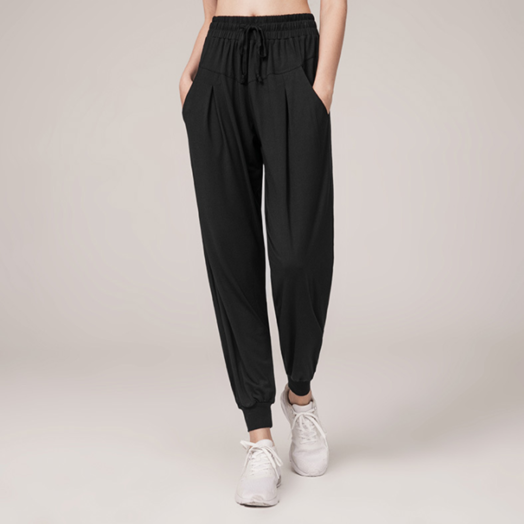 High-waisted pants for women | Casual
