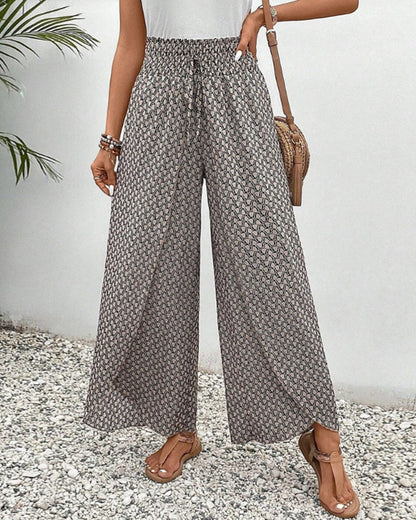 Women's Summer Pants | High Waist | Geometric Print | Airy Look