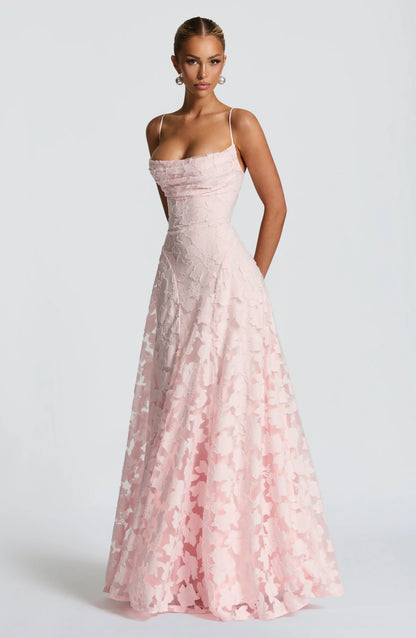 Maevy | Elegant Maxi Dress