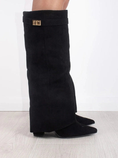 Elegant Women's Boots Made of High-Quality Suede with Golden Accents
