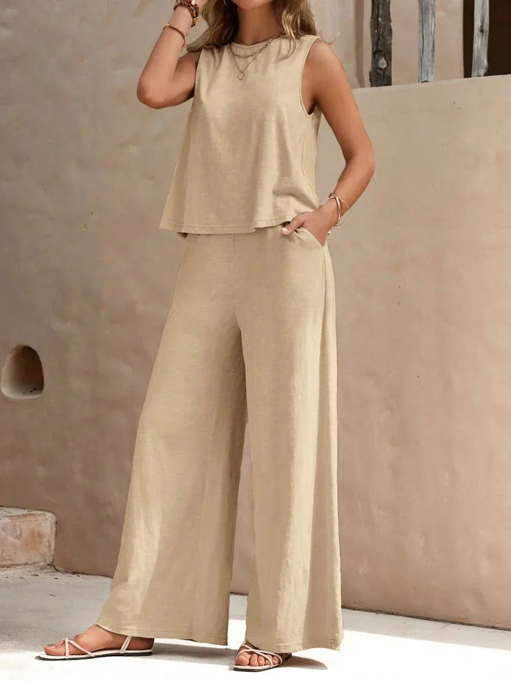 Two-piece set consisting of a top and casual pants for women | Summer